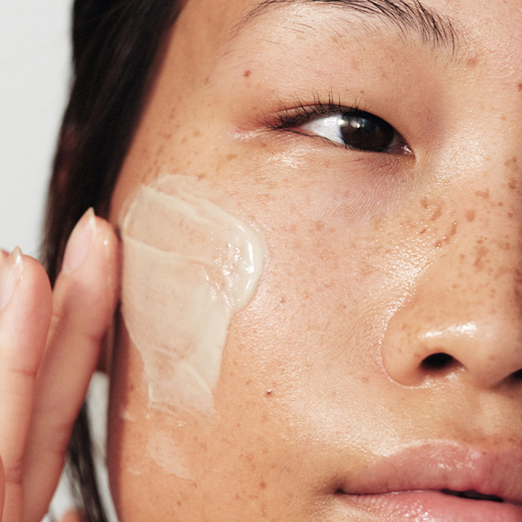 Dermalogica PowerBright Dark Spot System Skin Care Kit, Includes Face Serum and Peel - Fade, Lift, and Prevent Dark Spots and Hyperpigmentation