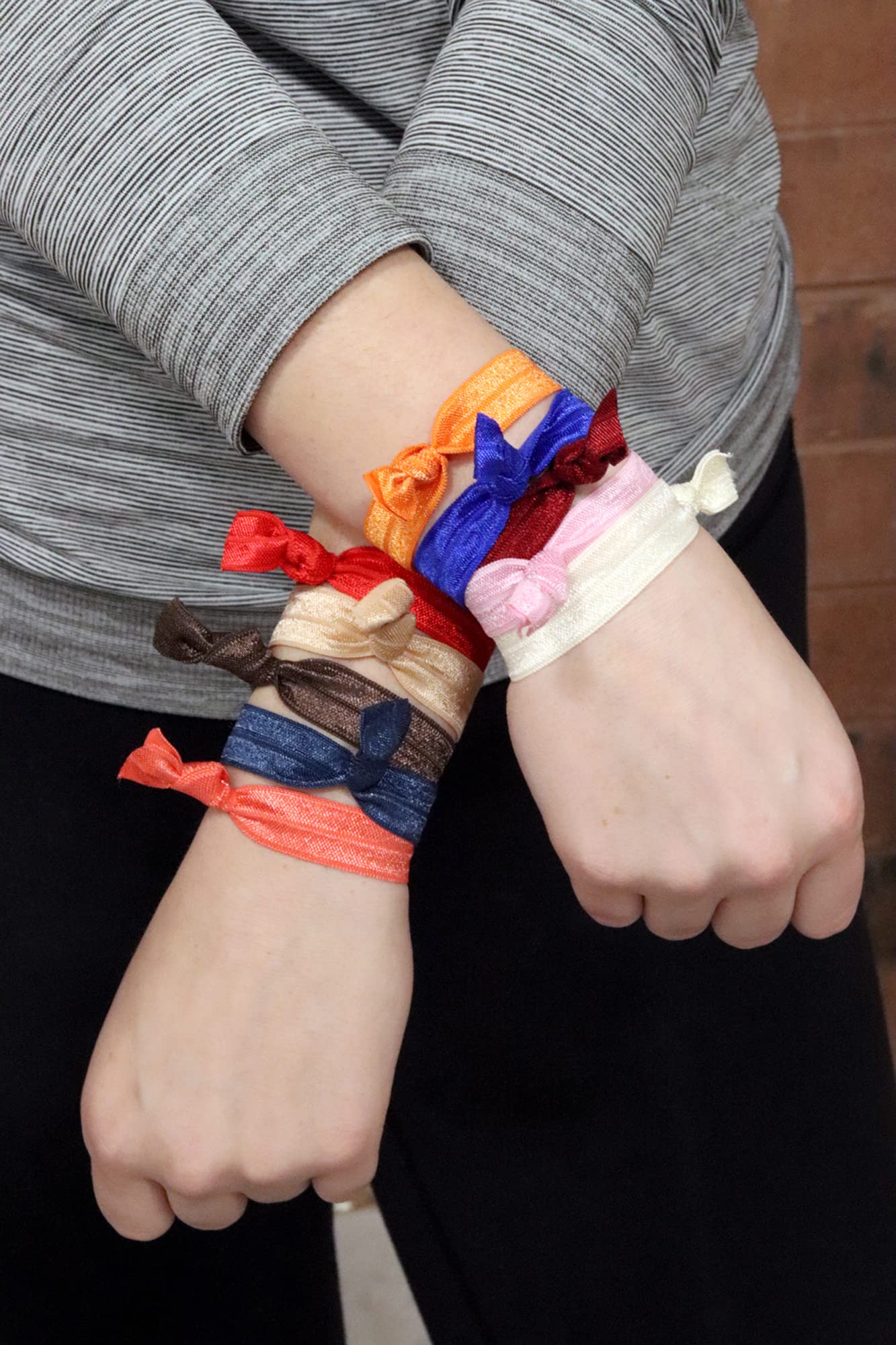 50 Pack : Black Hair Ties No Crease Ponytail Holders (Available in Lots of Pack Quantities) - Ouchless Elastic Styling Accessories Pony Tail Holder Ribbon Bands - By Kenz Laurenz (50 Pack)