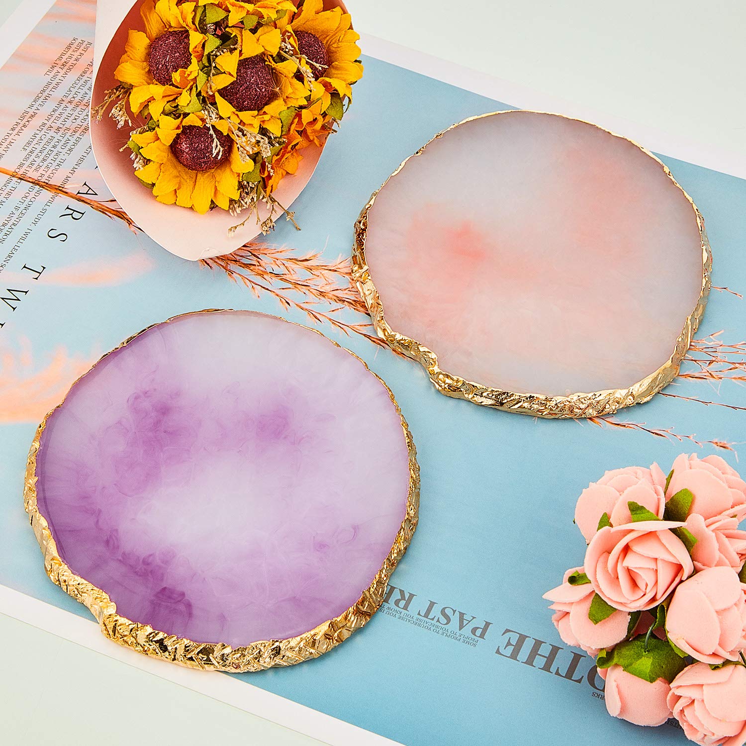 3 Pieces Nail Art Palettes Nail Mixing Palette Polish Color Mixing Plate Golden Edge Resin Nail Holder Nail Art Display Cosmetic Mixing Tools (Round Shape)