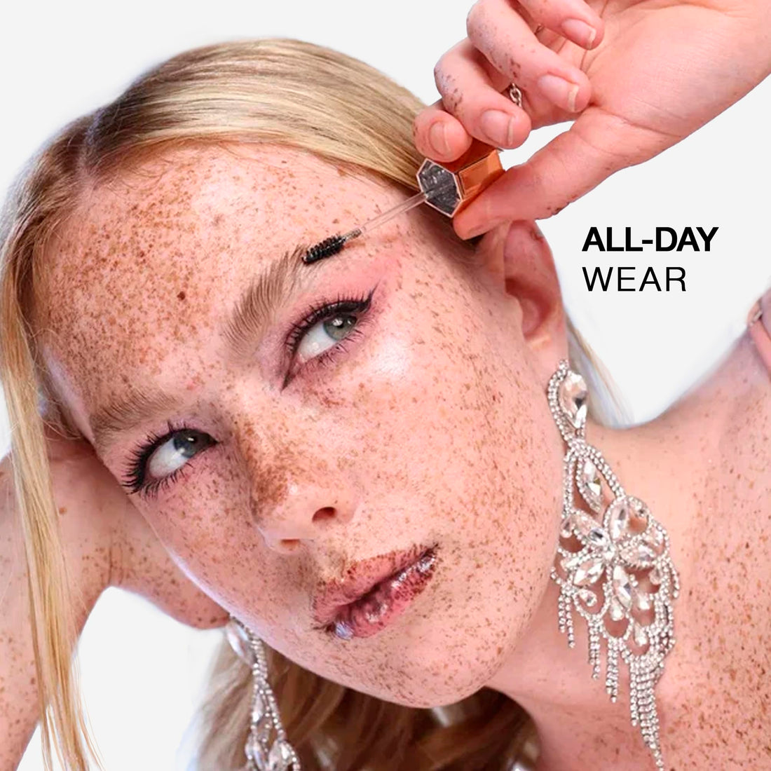 SELESTIA BEAUTY Clear Eyebrow Gel – Long-Lasting Formula for Strong Hold & Natural Finish, Clump & Flake Free – Taming & Defining Brow Lamination Gel, 0.095 fl.oz. – Strong As You Are