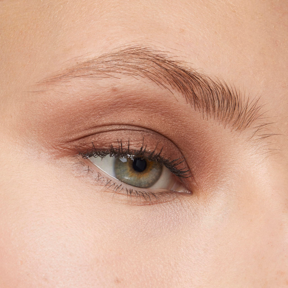 L'Oreal Paris Makeup Le Shadow Stick Eyeshadow, Blendable, Smudge-Resistant, Cream Eyeshadow, Brown Bliss, 0.05 Oz