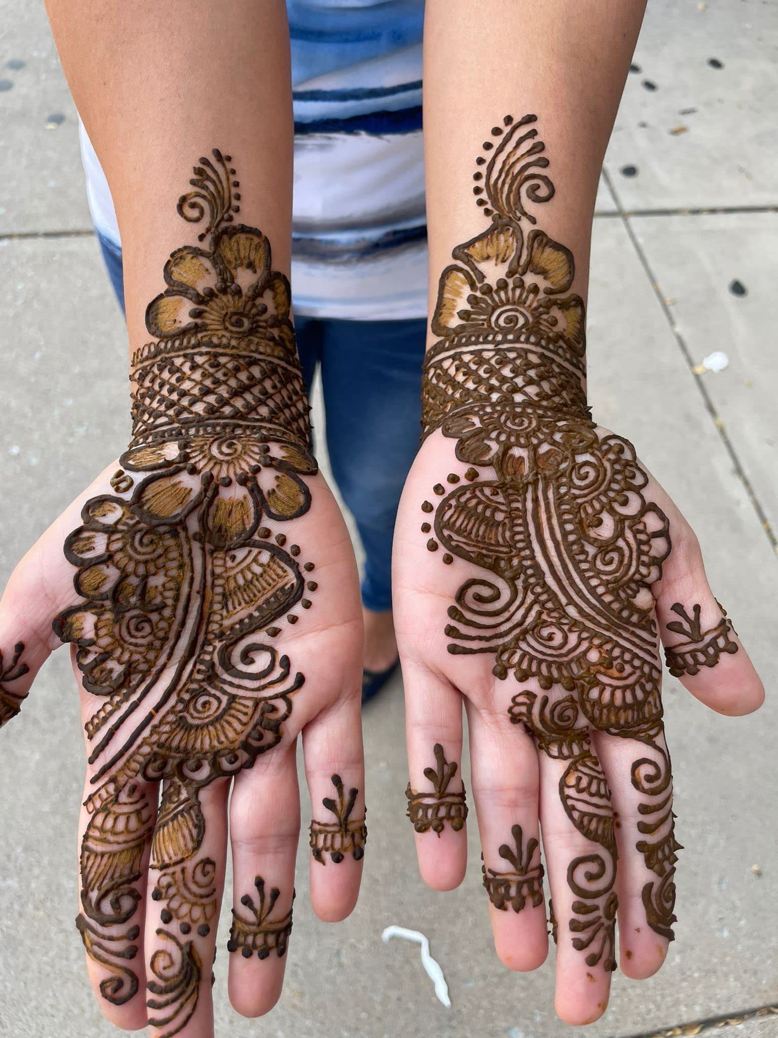 100% Pure Henna Powder (LAWSONIA INERMIS), Natural From Rajasthan, India (150g) For Hair Dye / Body Art, Vegan and Gluten-Free MEDIUM BROWN & Beard Color 1 Pack -Best