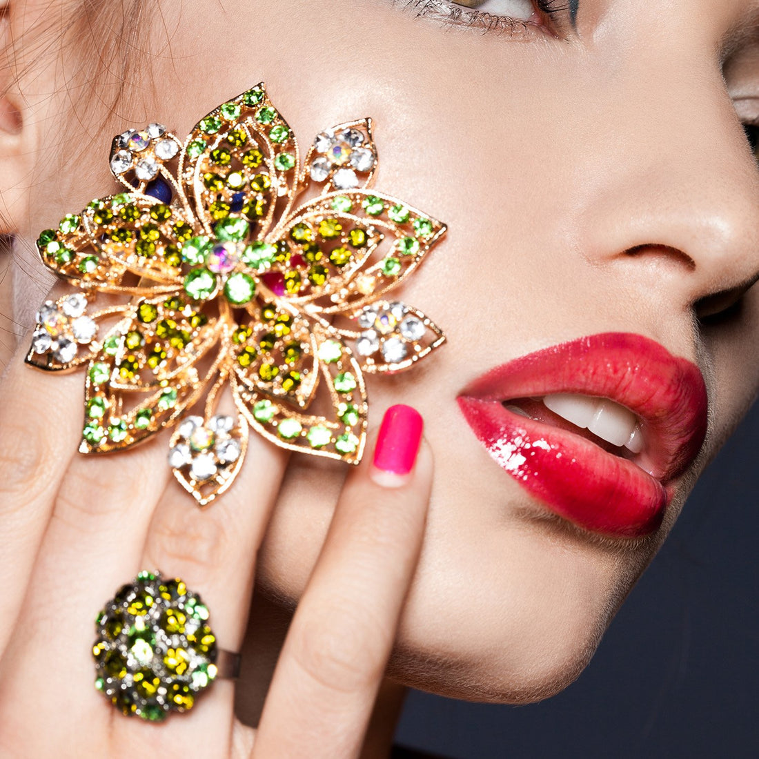 Bememo 3456 Pieces Nail Crystals AB Nail Art Rhinestones Round Beads Flatback Glass Charms Gems Stones, 6 Sizes for Nails Decoration Makeup Clothes Shoes (Gold, Mixed SS4 5 6 8 10 12)