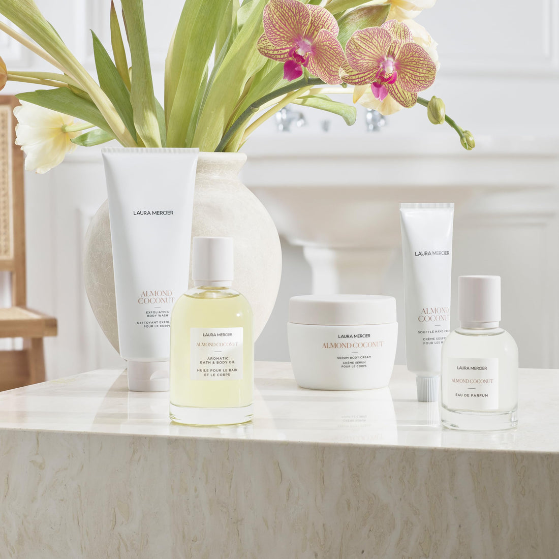 Laura Mercier Soufflé Hand Cream, 24HR Hydration, Nourishes and Repairs, Instantly Moisturizes and Improves Skin Texture, Infused with Shea, Mango, and Cocoa Butters, Almond Coconut