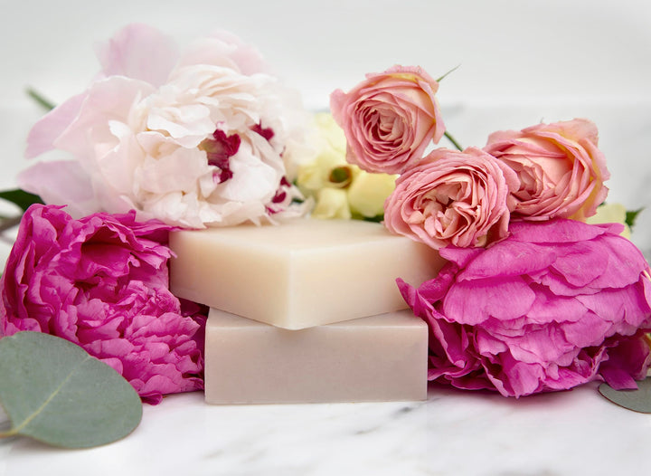 Edens Garden Lavender Bar Soap - Natural Cold-Processed with Pure Essential Oils for Hydrating, Moisturizing, & Calming Skin - Handmade Aromatherapy Gentle Bath Soap for Face & Body, 4.5 oz (127 g)