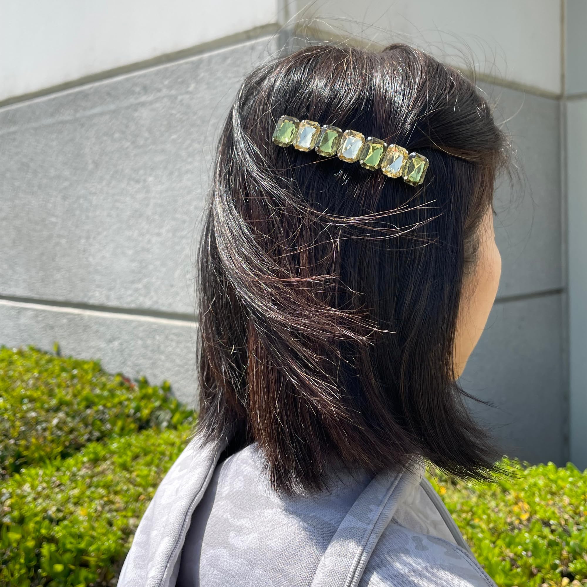 Linpeng Beaded Hair Barrettes for Women, Handmade Acrylic Jewel Gems French Hair Clip Accessories, Gift for Her, 1 pc