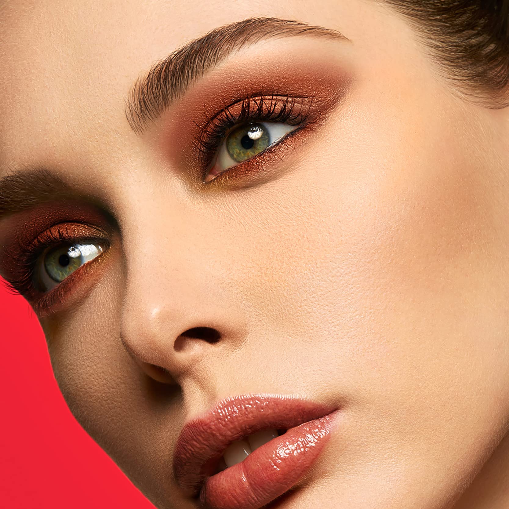 Pupa Milano Eyebrow Intense Powder - Incredible Loose Powder For Full and Intensified Brows - With a Natural Finish, Ultra-Fine Texture and Buildable Results - 002 Brown - 0.035 Oz