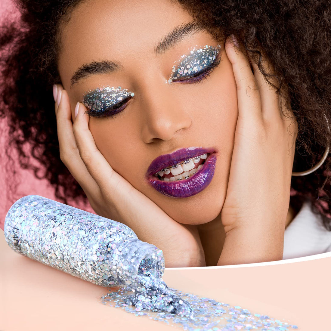 Body Glitter Gel Set 4 Colors Sequins Chunky Glitter Gel Colorful Eyeshadow Glitter Holographic Body Gel for Festival Party Face Makeup Hair Eye Lips Shimmer Gold,Silver,Purple,Green