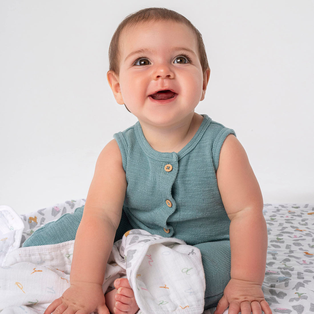 aden + anais Essentials Dream Blanket, Muslin Baby Blankets for Girls & Boys, Ideal Lightweight Newborn Nursery & Crib Blanket, Unisex Toddler & Infant Bedding, Shower & Registry Gift, Dove