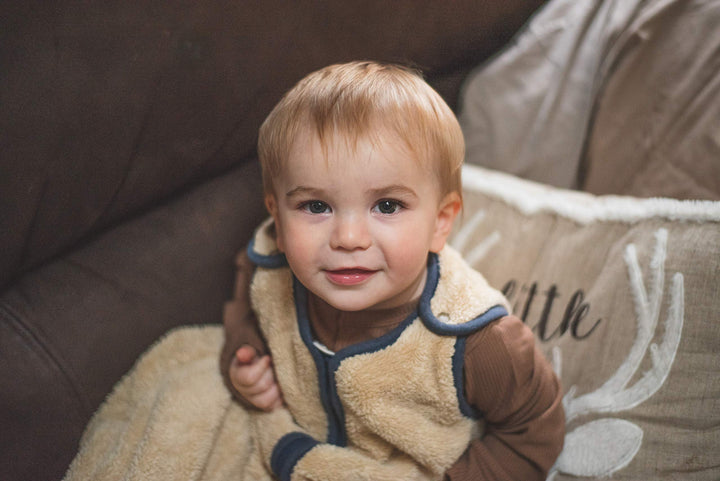 baby deedee Sleep Nest Teddy Baby Sleeping Bag, Oatmeal Navy, Medium (6-18 Month)