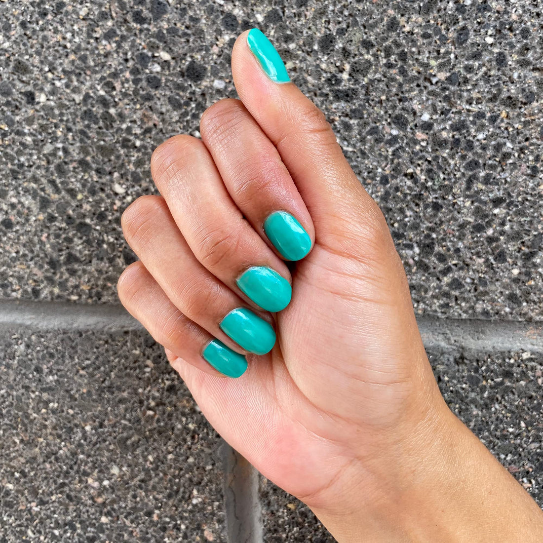 Dazzle Dry Nail Lacquer (Step 3) - Palm Springs - A mid-century modern deep seafoam green. Semi-sheer cream. (0.5 fl oz)