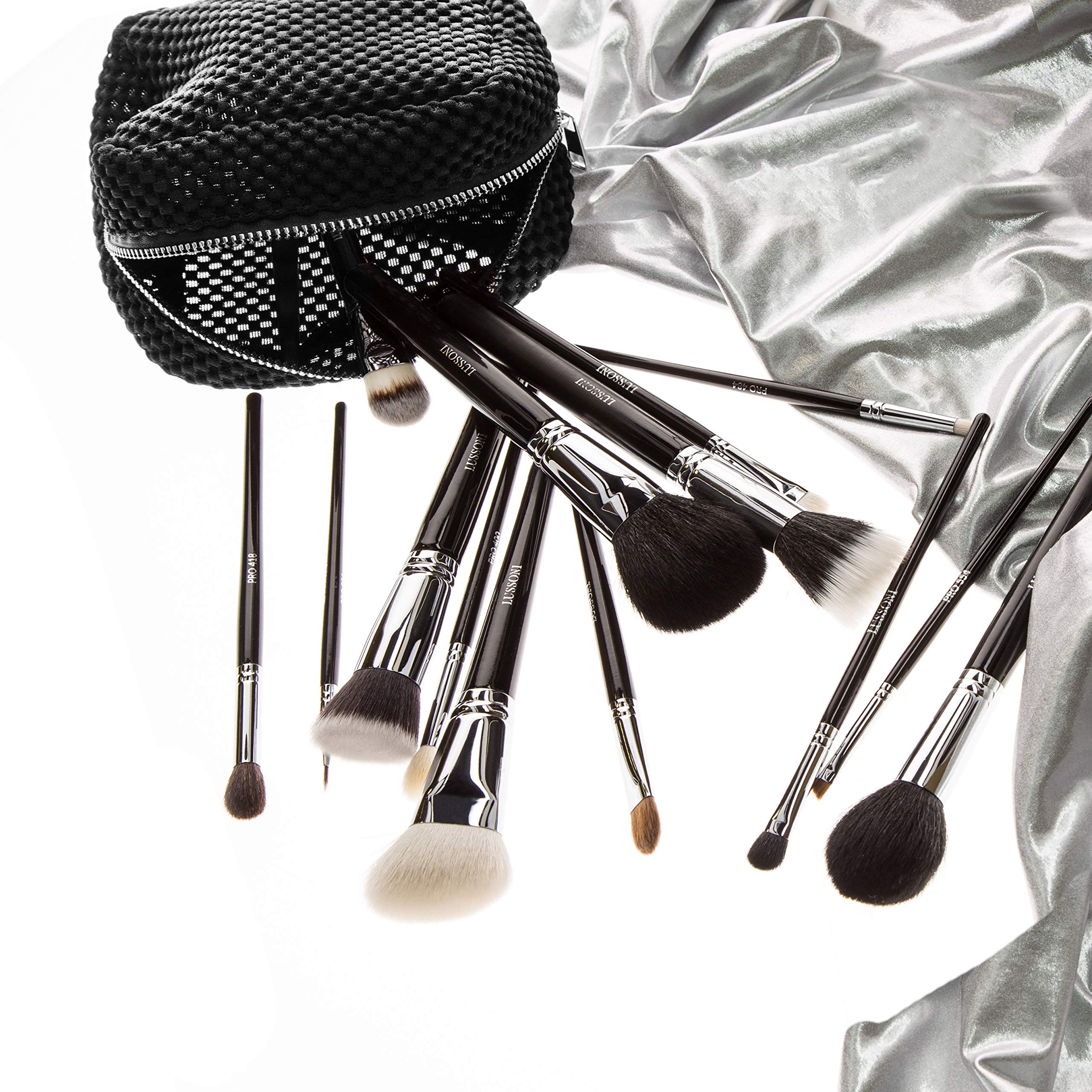 T4B Lussoni Pro 218 Professional Tapered Powder Makeup Brush for Applying Powders and Contouring with Easy to Clean Mixed Bristles Designed for Professional Use