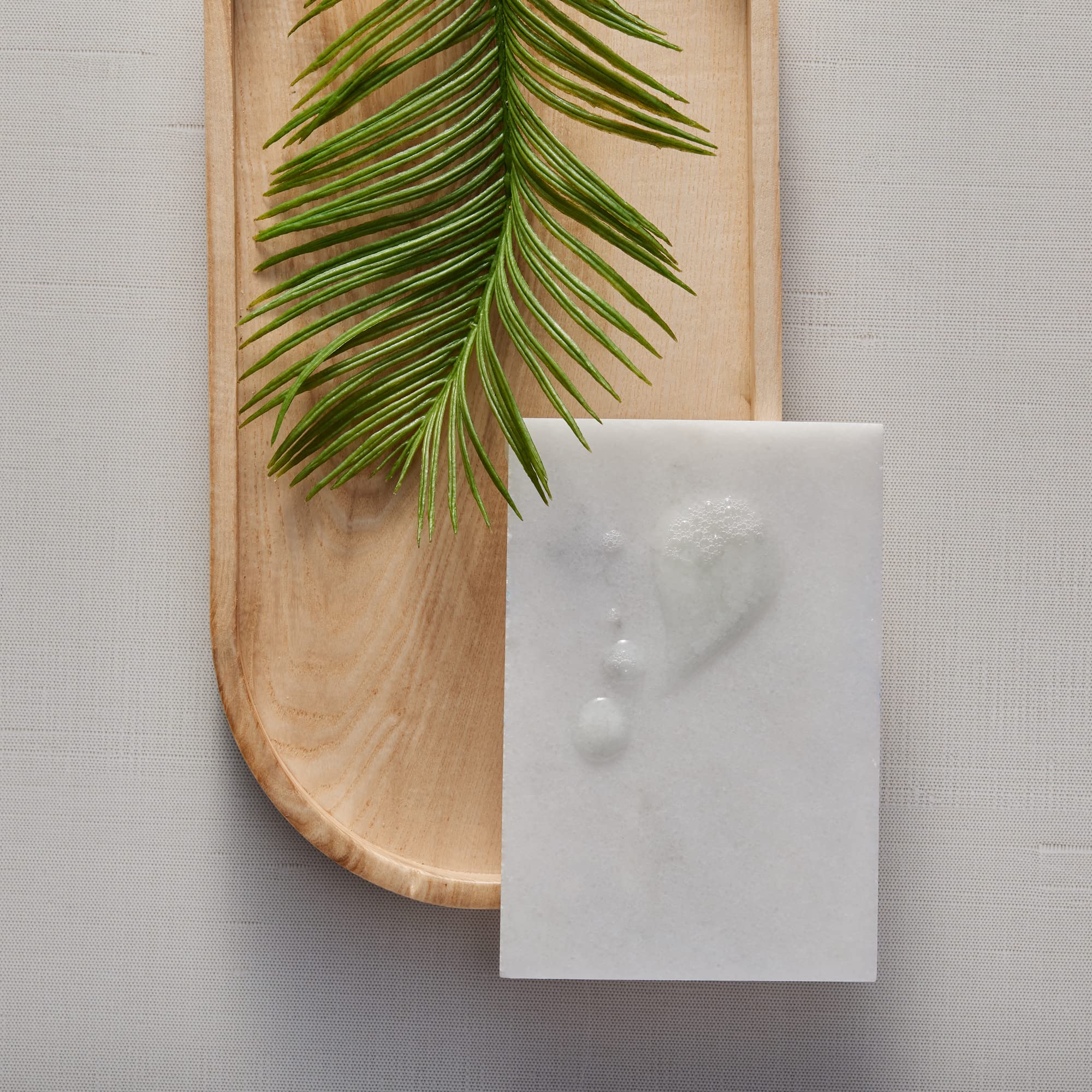 Thymes Olive Leaf Body Wash ( 187785 )