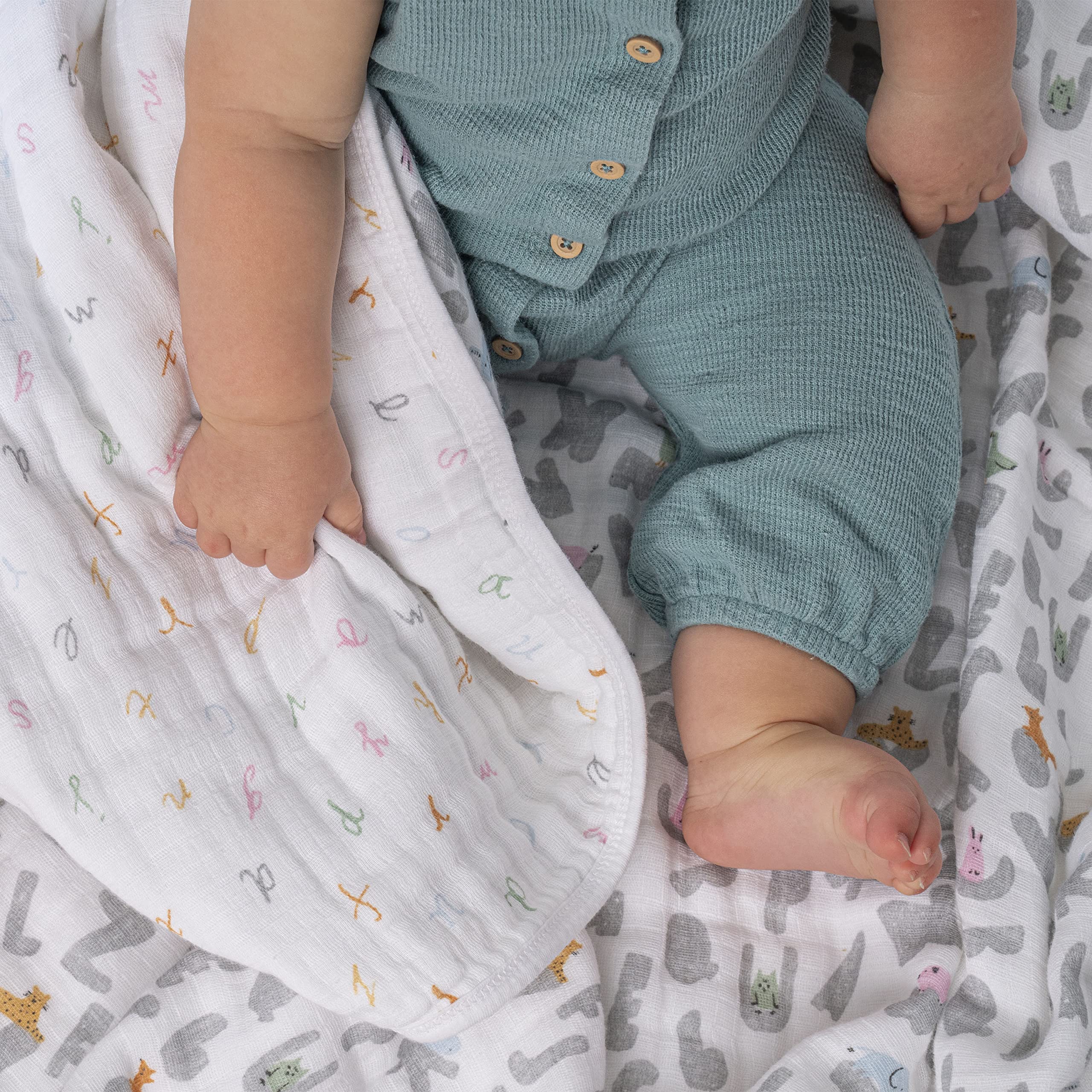aden + anais essentials Dream Blanket, Muslin Baby Blankets for Girls & Boys, Ideal Lightweight Newborn Nursery & Crib Blanket, Unisex Toddler & Infant Bedding, Shower & Registry Gift, Space Explorers