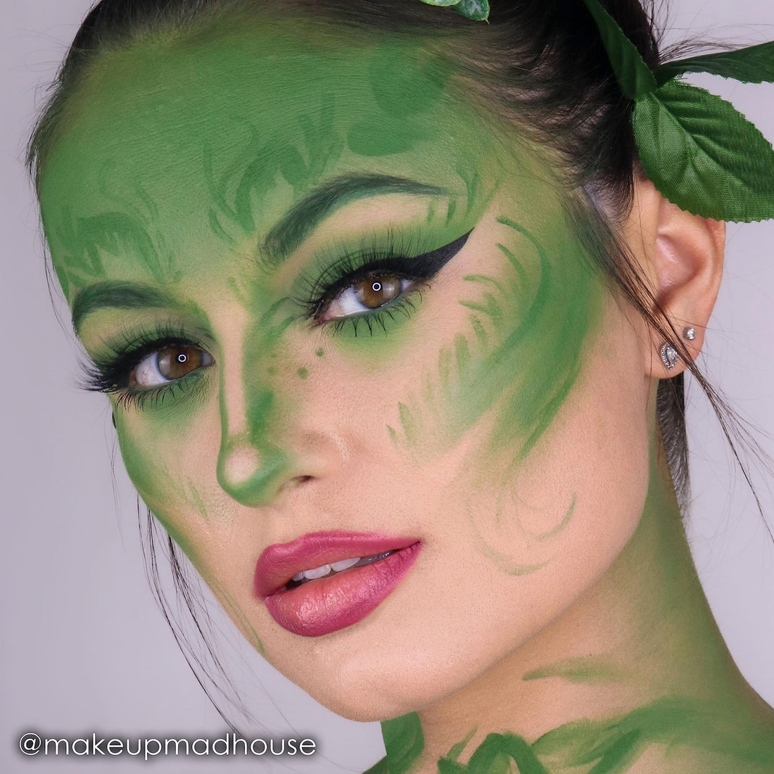 Mehron Makeup StarBlend Cake (2oz) (GREEN)