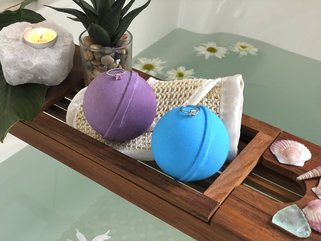 Jackpot Candles Surprise Me: Bath Bombs with Ring Surprise Inside Each (Ocean Breeze , Lavender , Set of 2)