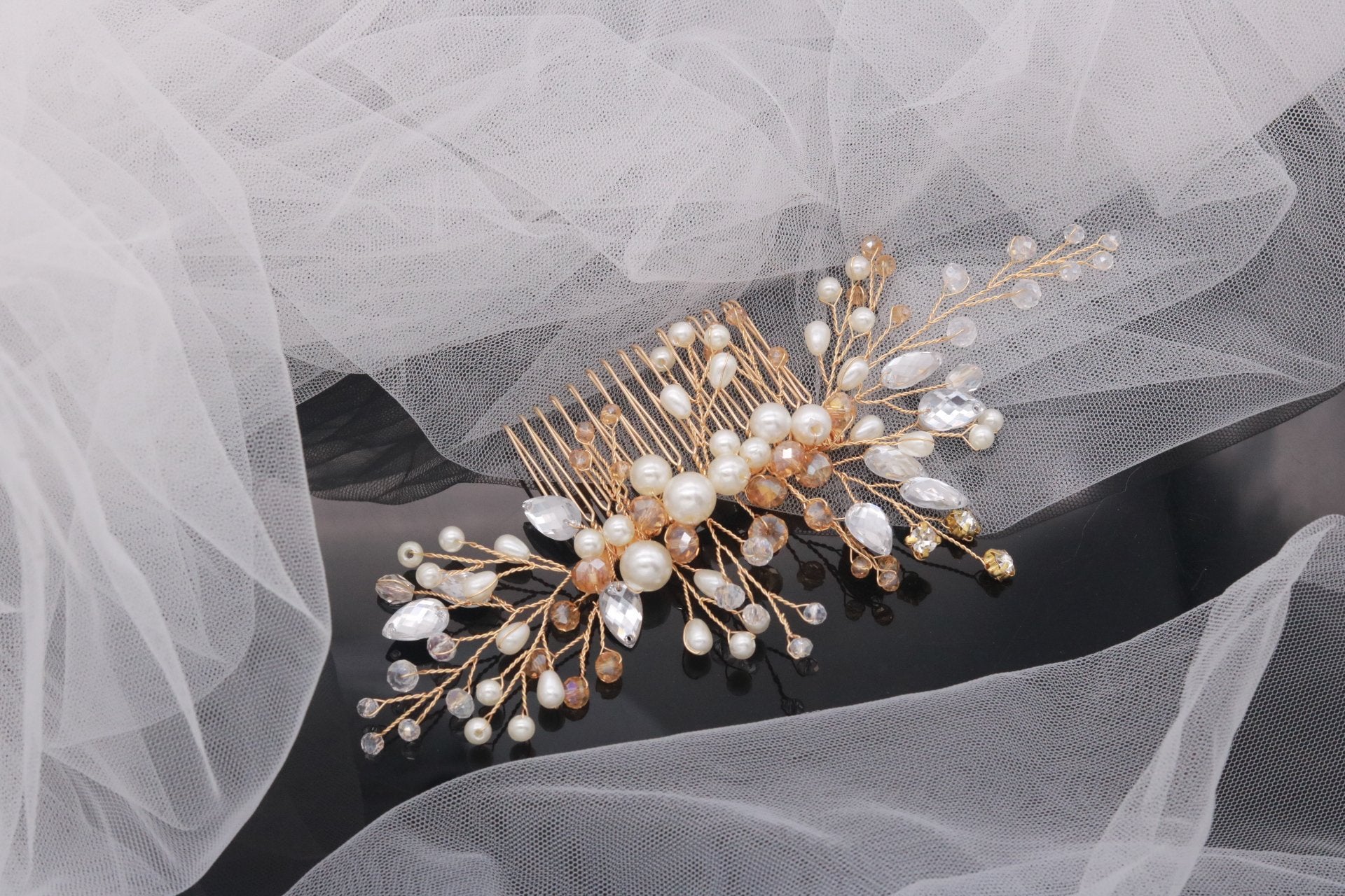 Kercisbeauty Wedding Bridal Bridesmaids Flower Girl Crystal and Pearl Side Hair Comb Slide Headpiece Long Curly Bun Hair Accessories for Prom (Gold)