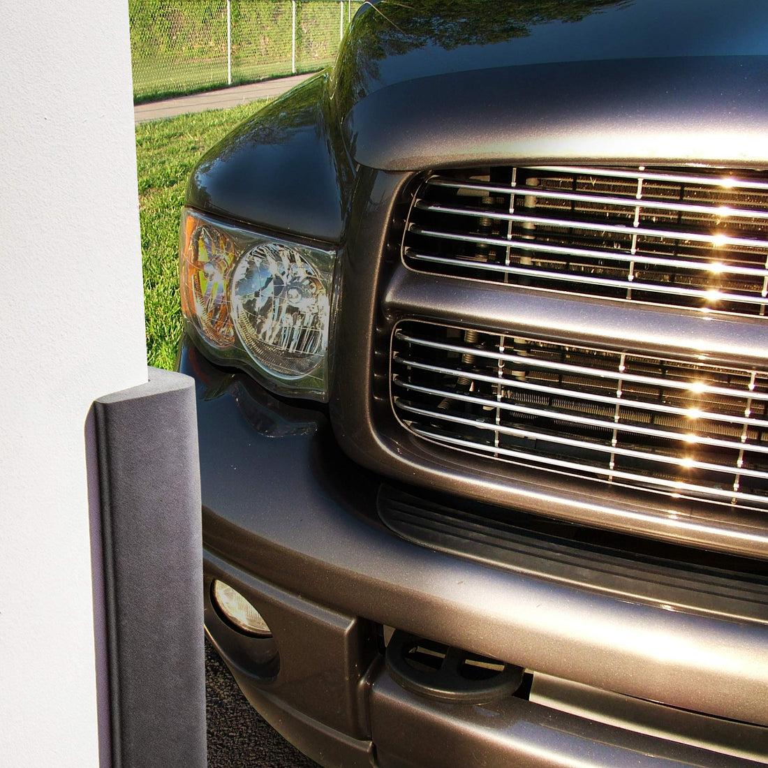 urbanhouse Ultra High-Density Heavy Duty Corner Guard Edge Protector & Bumper for Parking Garages, Workshops and Warehouses - Dark Grey, 24 Inches - 1 Each