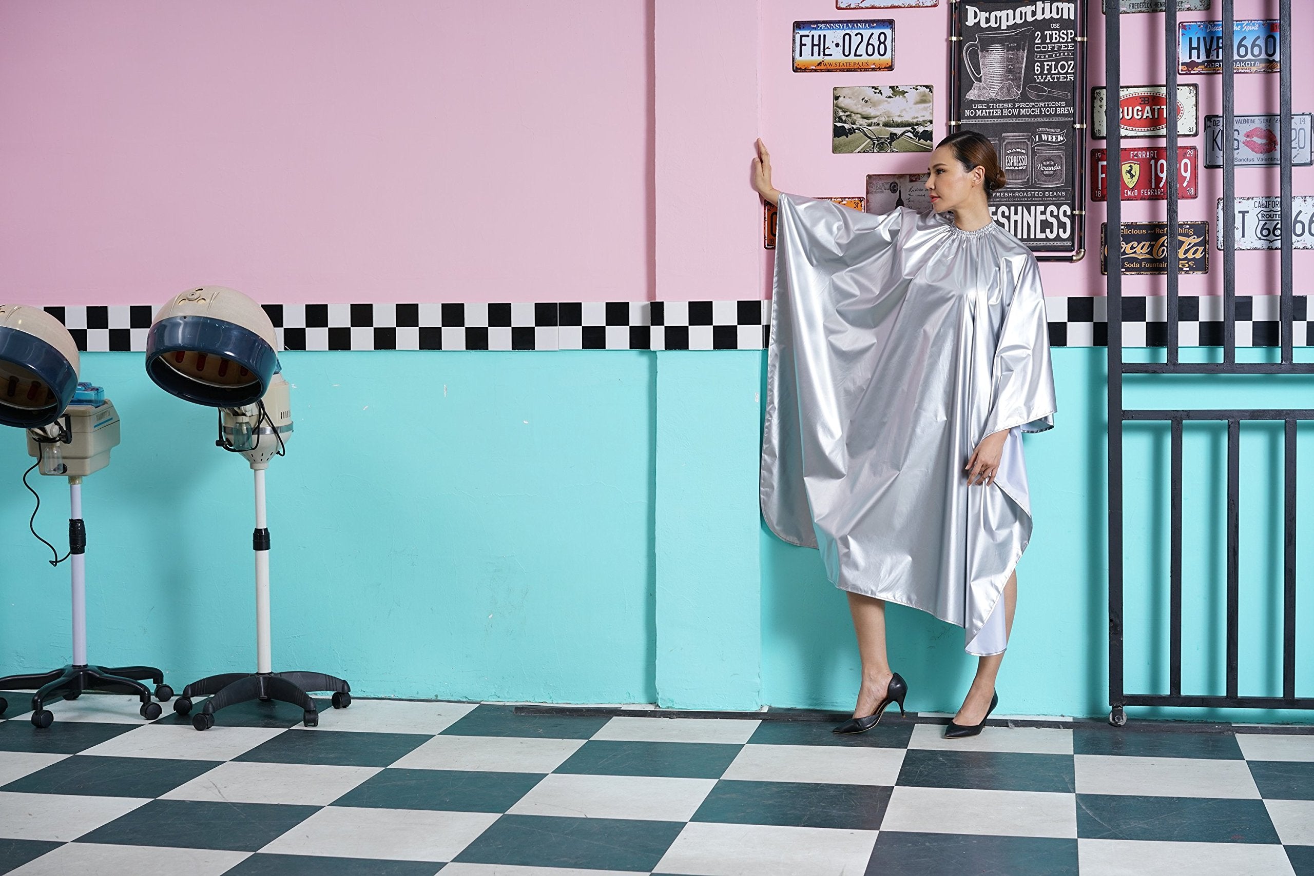 Silver : SMARTHAIR Professional Salon Cape Polyester Haircut Apron Hair Cut Cape,54”x62”,Silver,C012001B-S