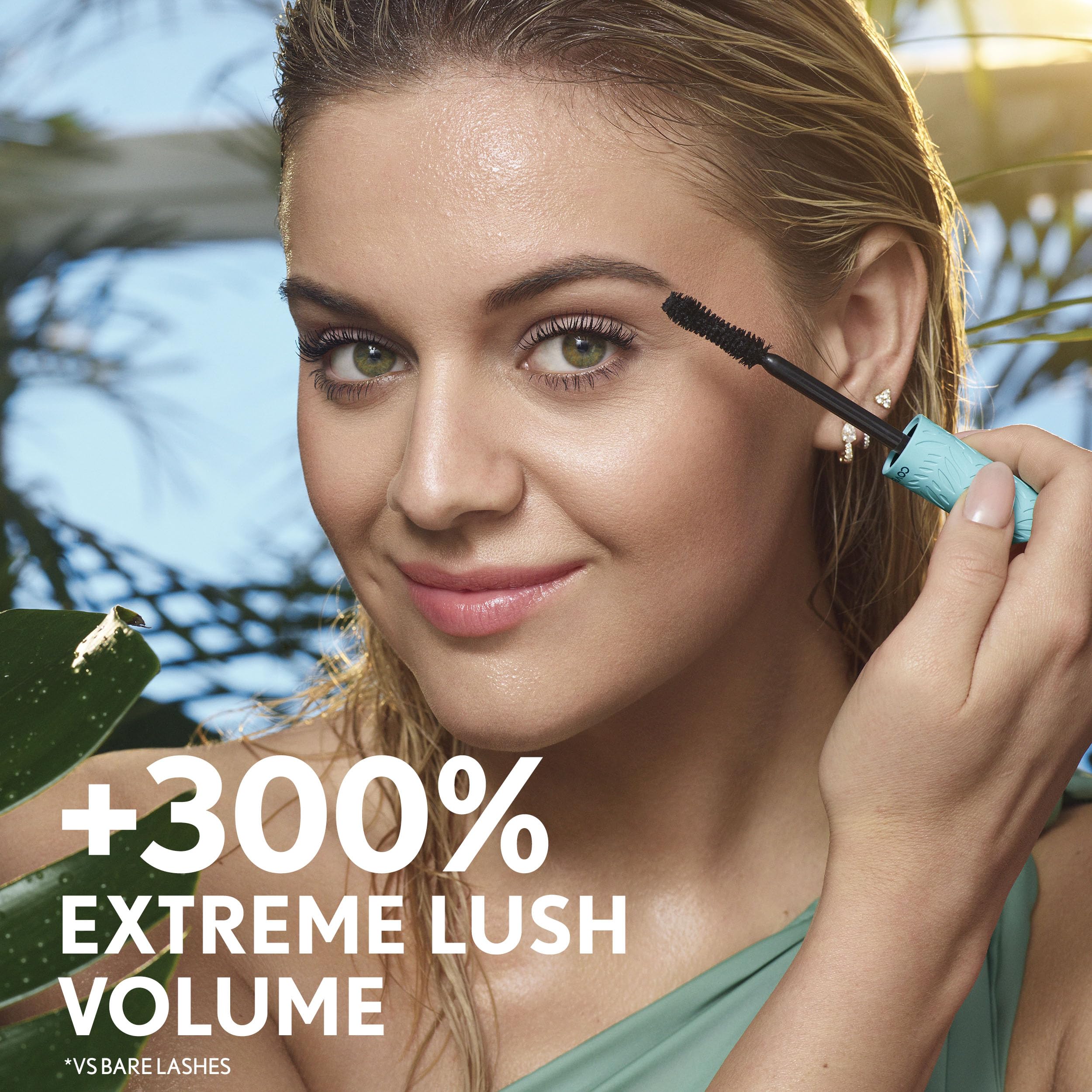 CoverGirl Lash Blast Cleantopia, Waterproof Mascara, Aloe Leaf Extract, Vitamin E & Ceramide, Gentle Formula, Volumizing, Long-Wearing, Transfer-Proof, Black/Brown, 1 Count