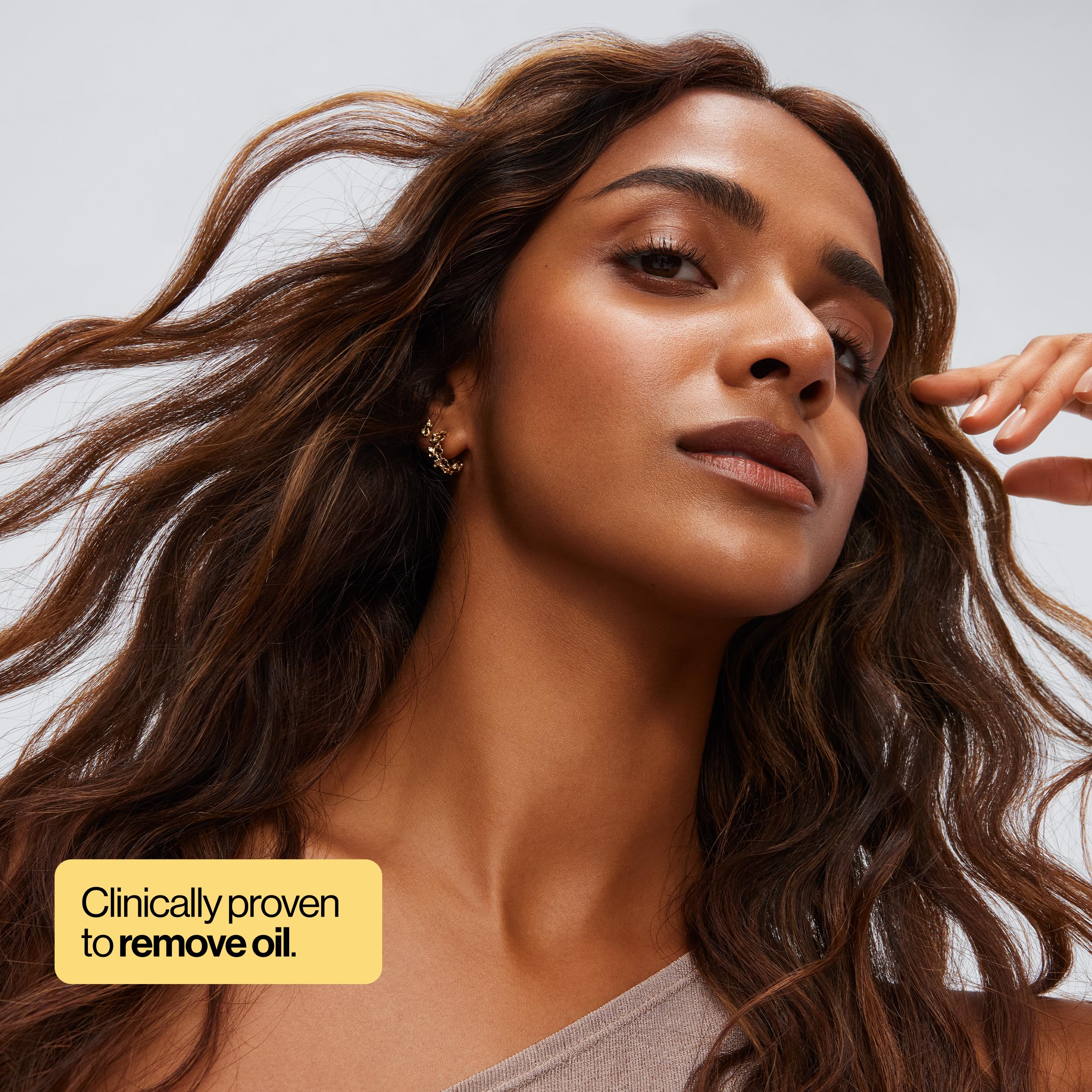 Eva NYC Invisible Dry Shampoo Spray Value Size - Oil-Absorbing, Removes Odor & No White Cast - Freshen Up Dry Shampoo For Women - For Light, Dark + Oily Hair - Warm Vanilla Scent - 7.3 oz