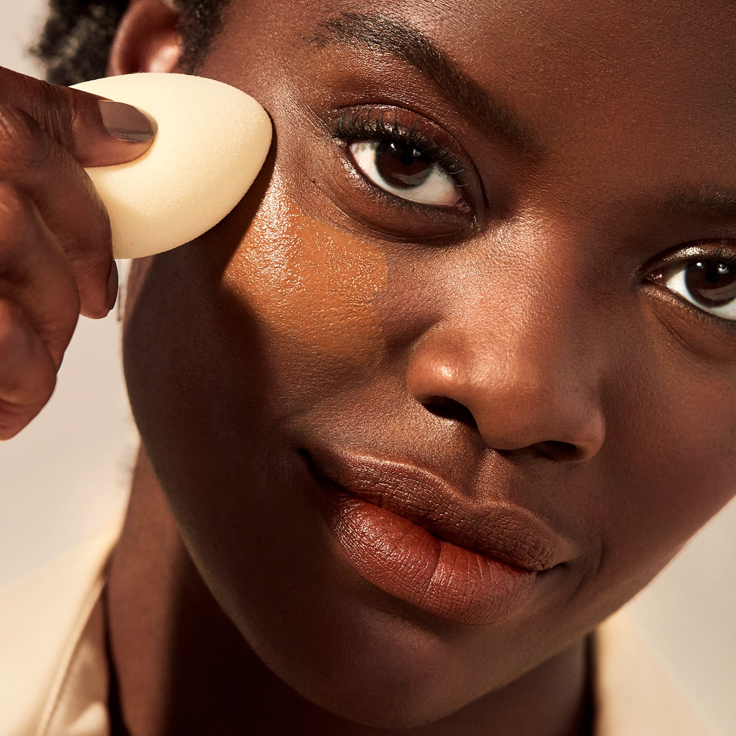 e.l.f. Cosmetics Camo Concealer Sponge Impeccable Tool for Flawless Makeup Application, Flesh, 1 Count