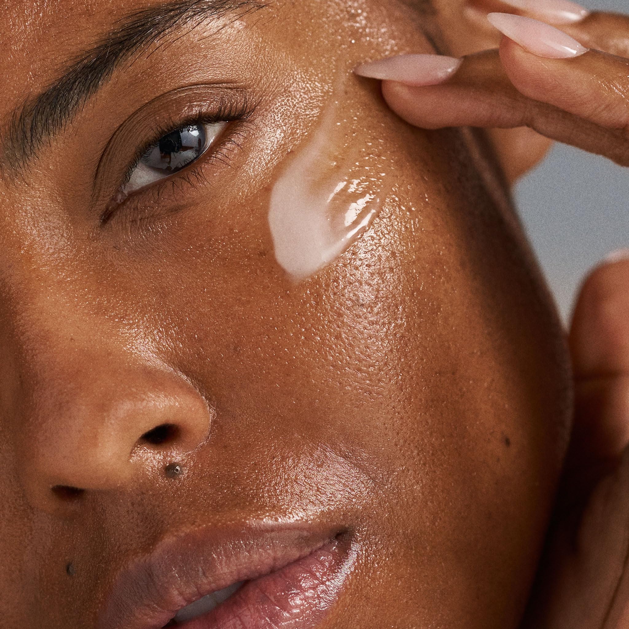 Dermalogica Smart Response Facial Serum, Anti Aging Serum with Lactic Acid and AHA, Hydrate, Brighten and Soothe Fine Lines and Wrinkles - 1.0 fl oz