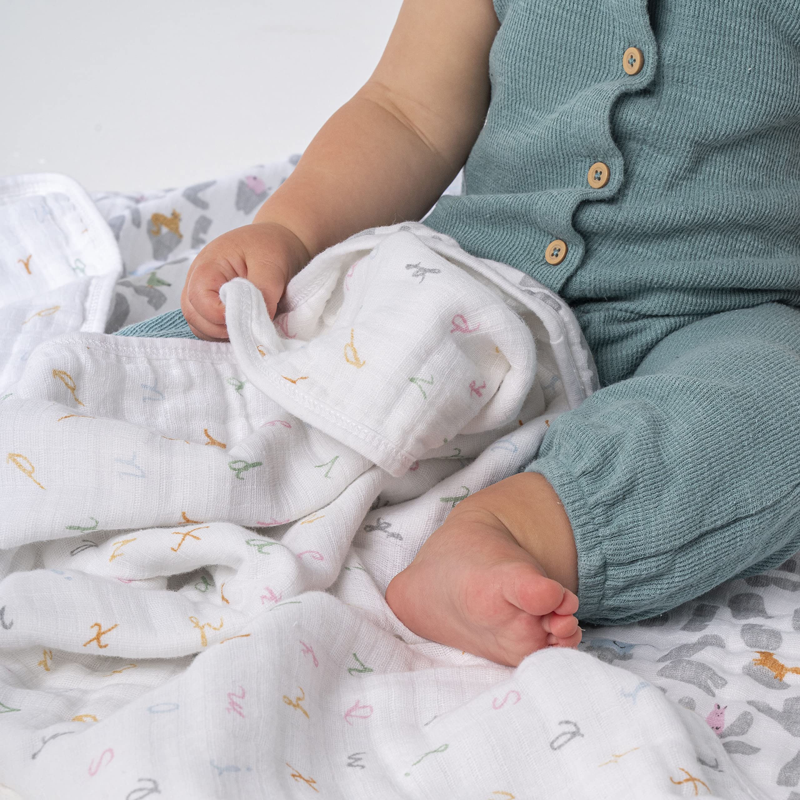 aden + anais essentials Dream Blanket, Muslin Baby Blankets for Girls & Boys, Ideal Lightweight Newborn Nursery & Crib Blanket, Unisex Toddler & Infant Bedding, Shower & Registry Gift, Space Explorers
