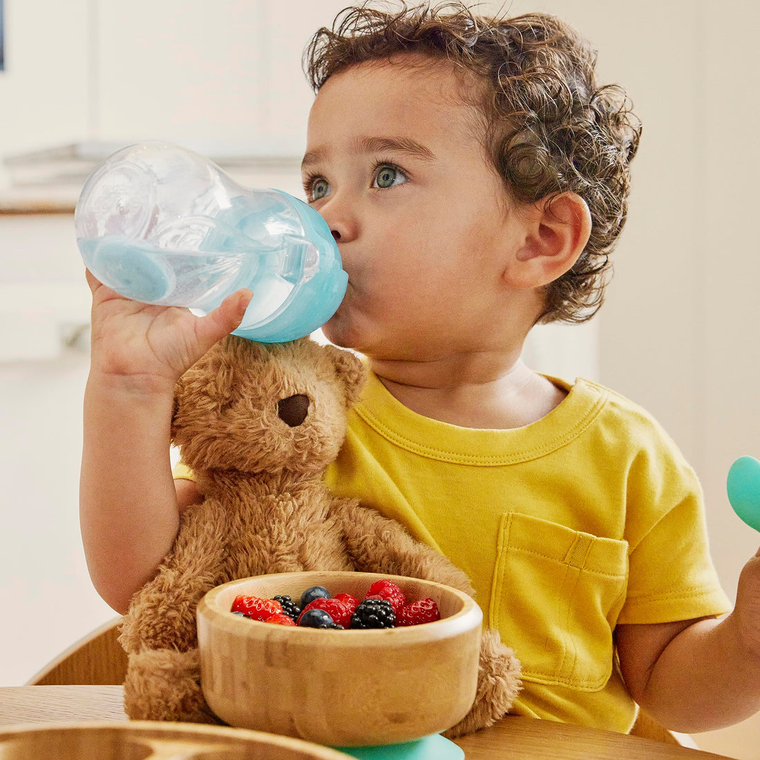 Munchkin Any Angle Weighted Toddler Straw Cups with Click Lock Lid, 10 Ounce, 2 Pack, Blue/Green